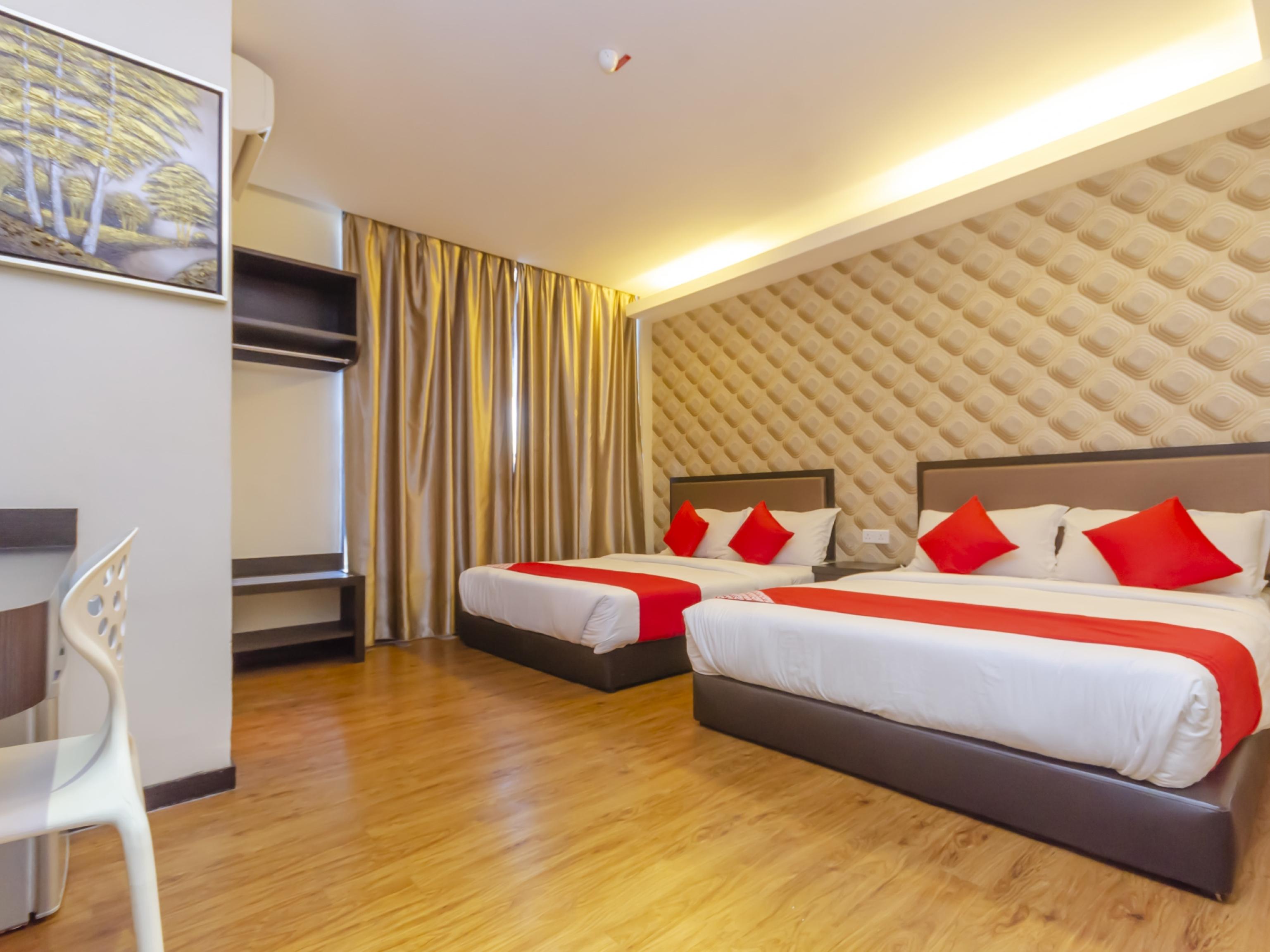 Super Oyo 1214 Oro Hotel Kluang Exterior photo