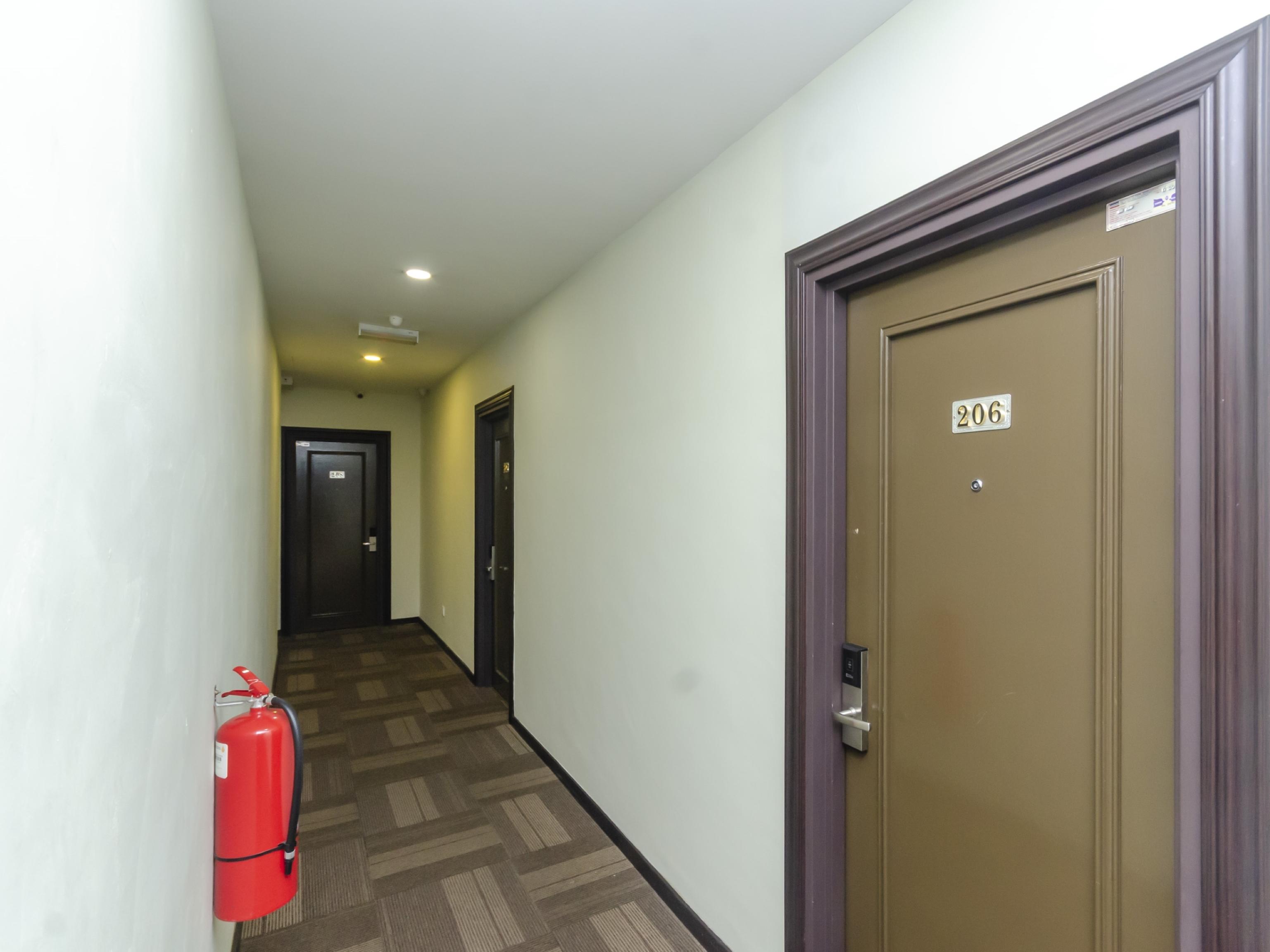 Super Oyo 1214 Oro Hotel Kluang Exterior photo
