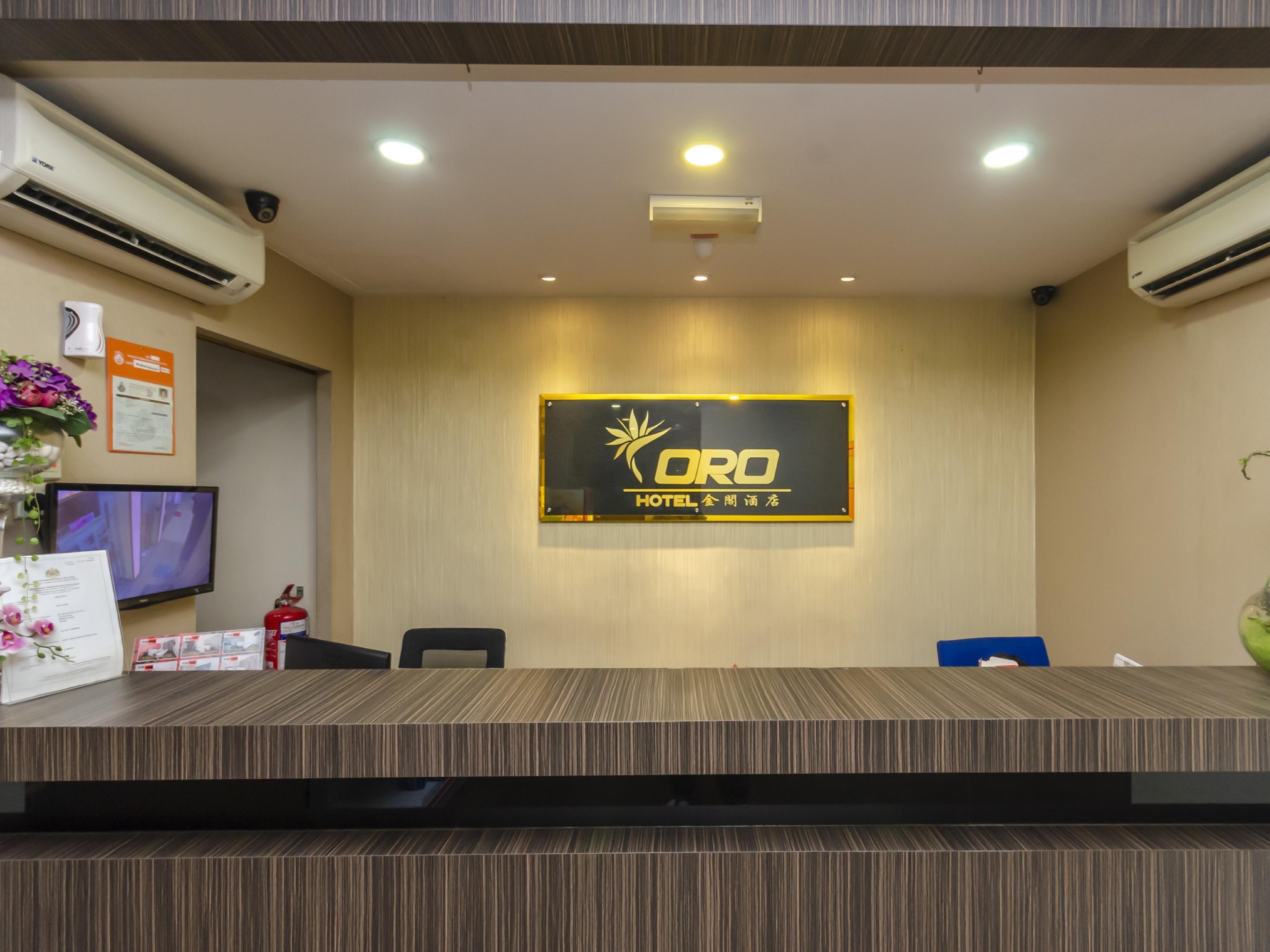 Super Oyo 1214 Oro Hotel Kluang Exterior photo